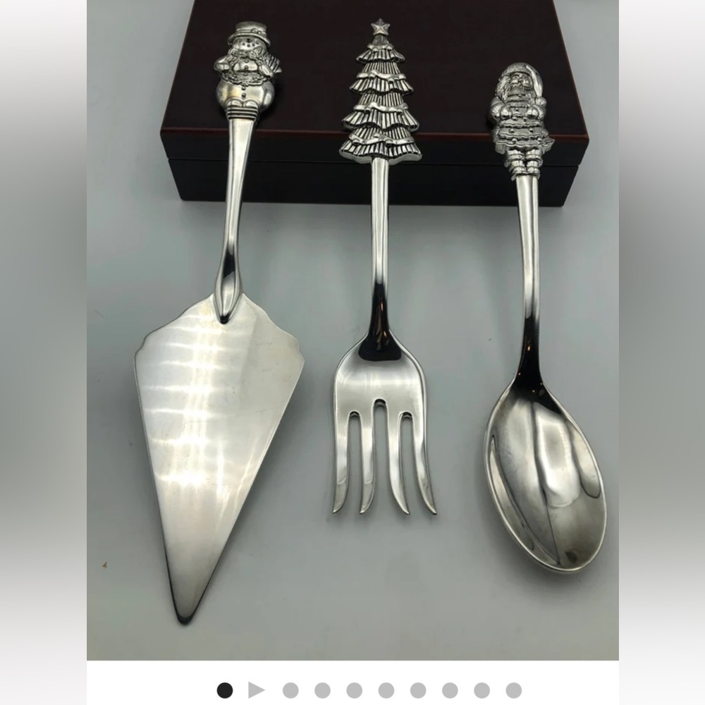 International Holiday Silverware Serving Set
